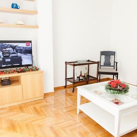 شقة Cozy Apt With Lycabettus View! أثينا المظهر الخارجي الصورة